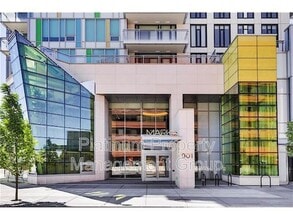 Building Photo - 901-2710 10 Ave SW