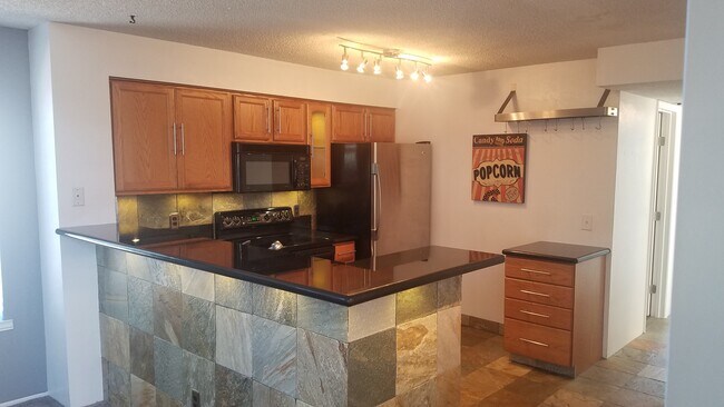 Foto del edificio - 4806 E Kentucky Ave