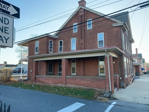 Building Photo - 26 E Park St