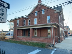 Building Photo - 26 E Park St