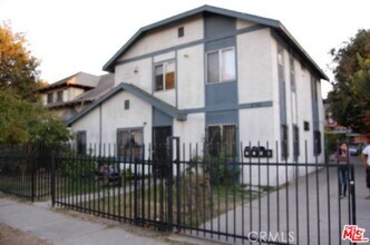 Building Photo - 236 E 29th St