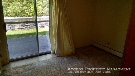 Building Photo - The sounds of Rattlesnake Creek await you!
