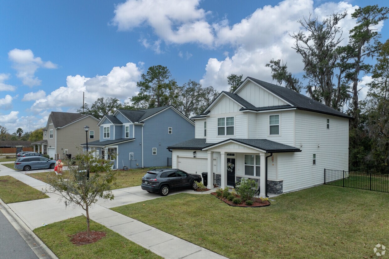 Foto del edificio - Silver Oak Estates