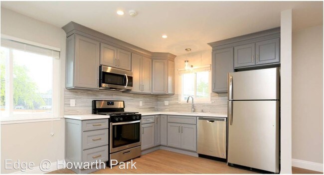 Foto del edificio - 695 Summerfield Rd