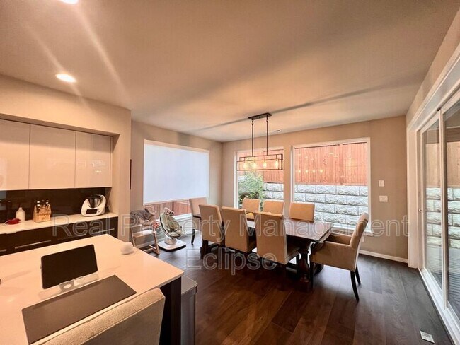 Foto del edificio - 1715 105th Dr SE