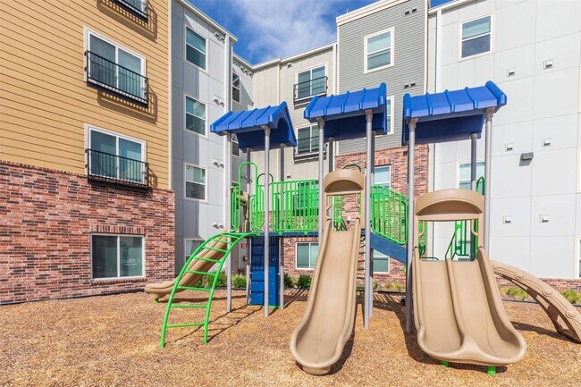 Foto del edificio - 11777 Nicholson Dr