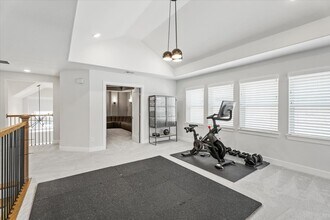 Building Photo - 28 Clearview Terrace Pl