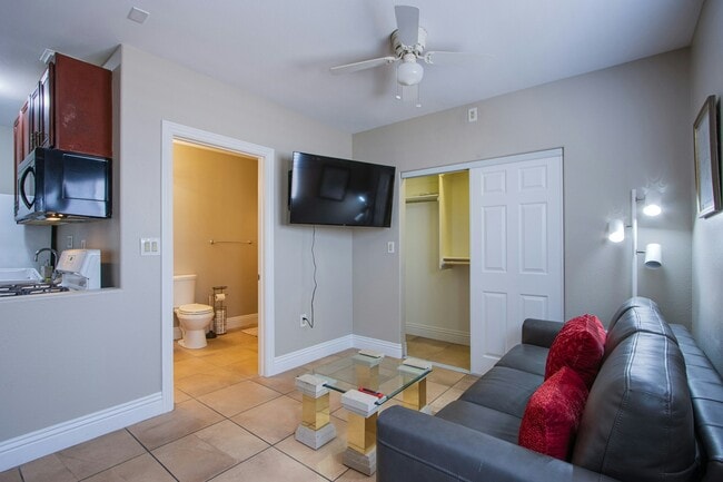 Building Photo - 1012 Eugene Cernan St