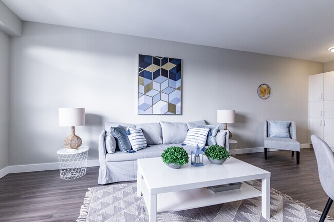 Photo du bâtiment - 125 Lawton Blvd.