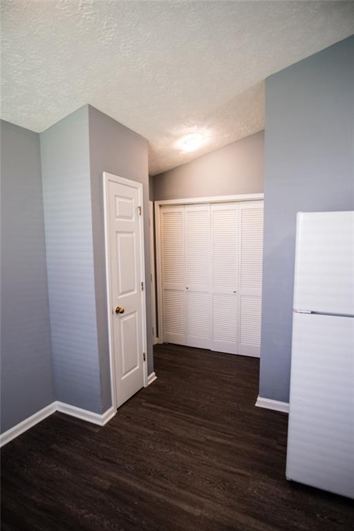 Foto del edificio - 4885 Streamside Dr