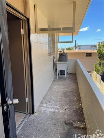 Building Photo - 94-112-112 Pupunohe St