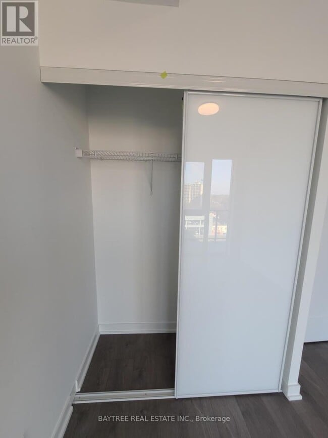 Photo du bâtiment - 5 Defries St