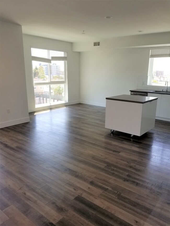 Foto del edificio - 1215 S Bedford St