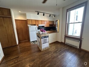 Building Photo - 317 80th St