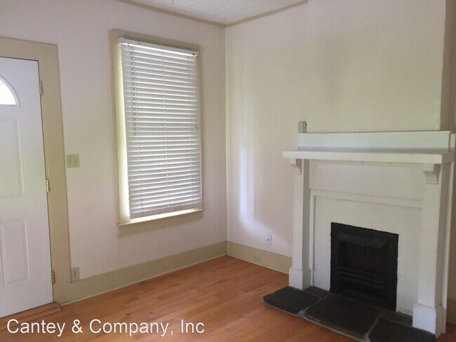 Building Photo - 2 br, 1 bath House - 413 South Gregg Street