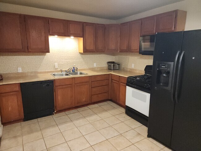 Foto del edificio - 3321 N Holman Ct