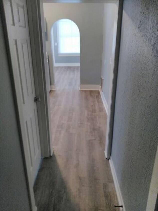 Foto principal - 553 S 2nd St