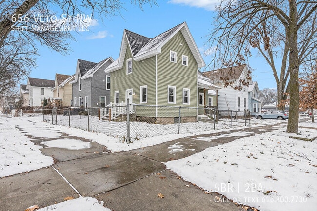 Foto del edificio - 656 Veto St NW