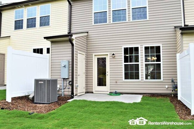 Building Photo - 4439 Lord Joseph Ct