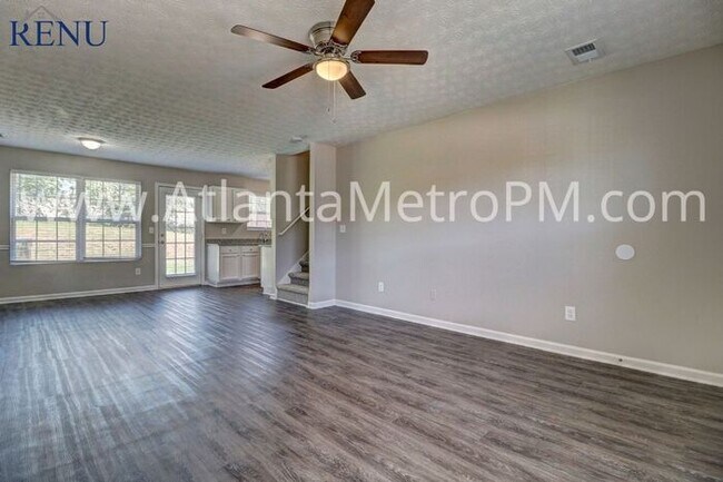 Holiday Special: 1/2 off your first month!... - 4