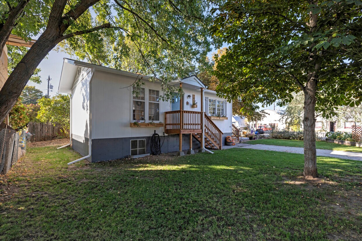 1847 W Sussex Ave, Missoula, MT 59801 House Rental in Missoula, MT