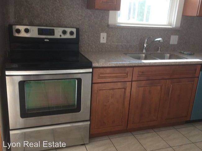 Foto del edificio - 3 br, 1.5 bath House - 9161 Bader Road