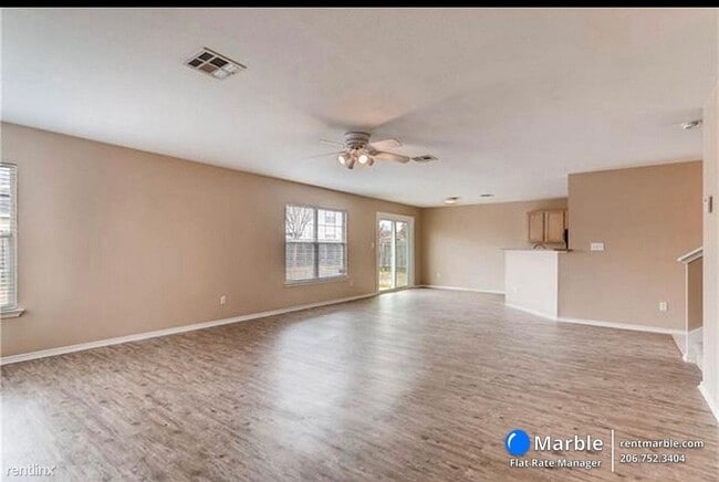 Building Photo - 3 br, 2.5 bath House - 3402 Nocona Cv