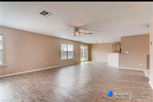 Foto del edificio - 3 br, 2.5 bath House - 3402 Nocona Cv