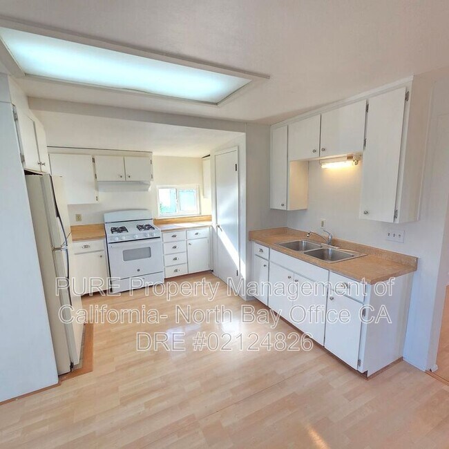 Foto del edificio - 311 8th St