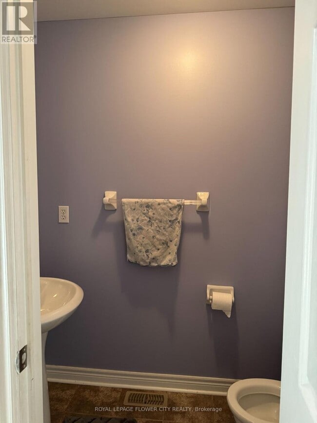 Building Photo - 9710 McLaughlin Rd N