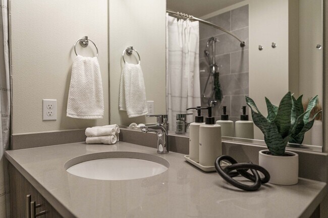 Interior Photo - The Woods on Marquam Hill