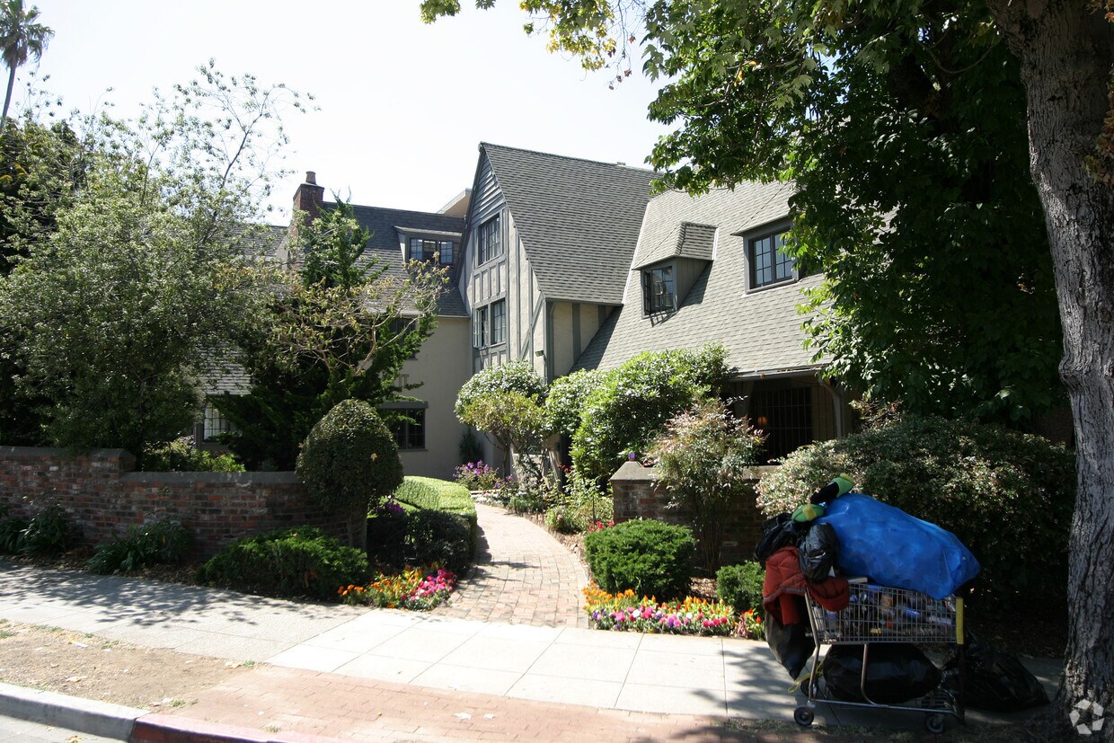 Foto del edificio - Berkeley Rooming House