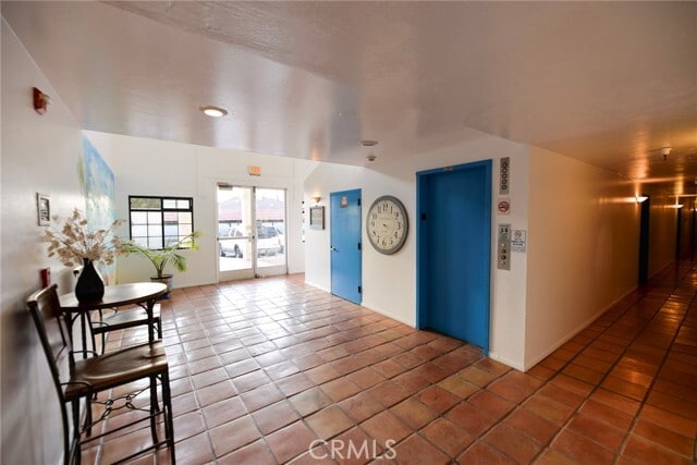 Building Photo - 3830 Avenida Del Presidente