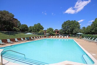 Building Photo - 120 Turtle Creek Rd
