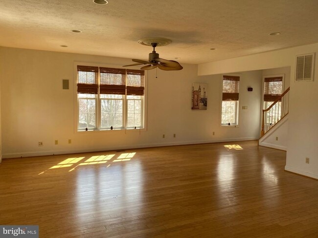 Building Photo - 24160 N Patuxent Beach Rd