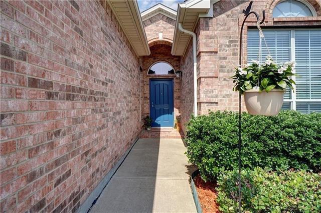 Building Photo - 12833 Danville Dr