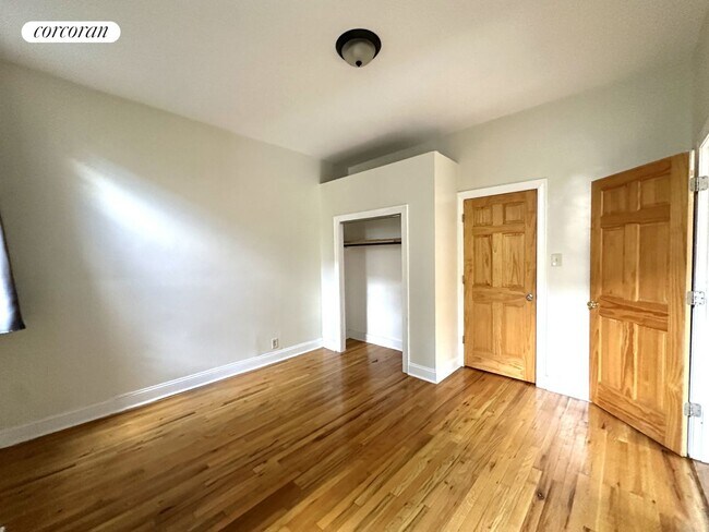 Foto del edificio - 1035 Dean St