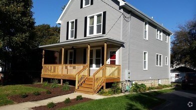 Building Photo - 35 N 11th St