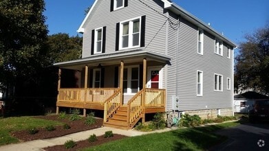 Building Photo - 35 N 11th St