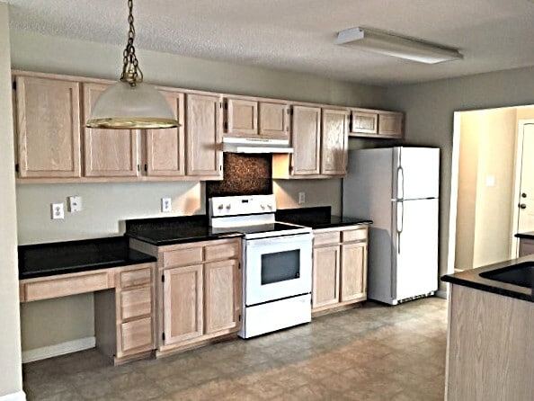 Building Photo - 14907 Copper Ridge Trl