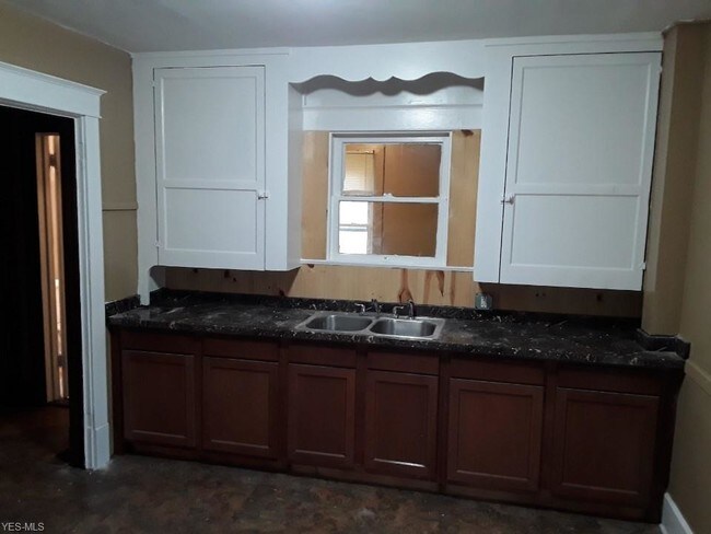 Foto del edificio - 2332 Powers Way