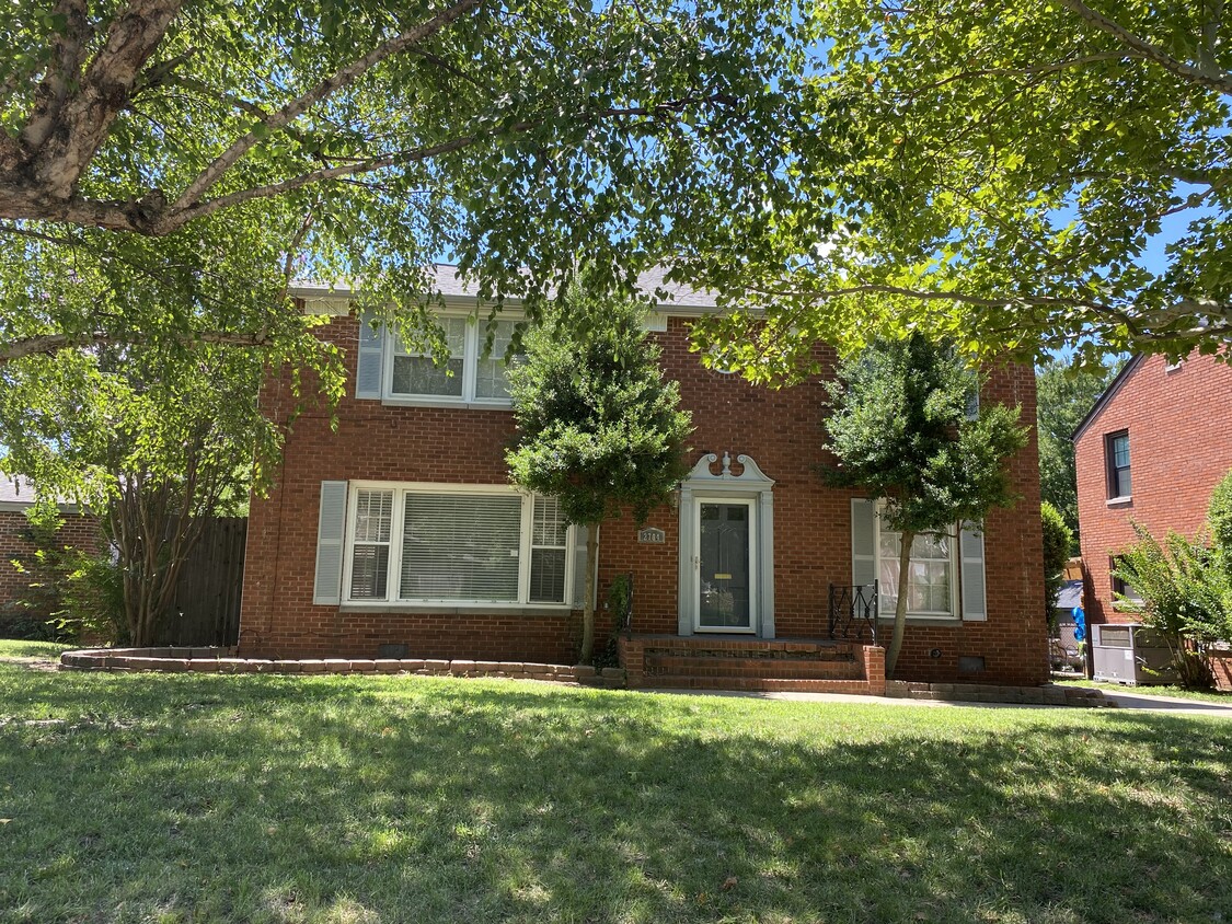 2704 NW 45th St, Oklahoma City, OK 73112 House for Rent in Oklahoma
