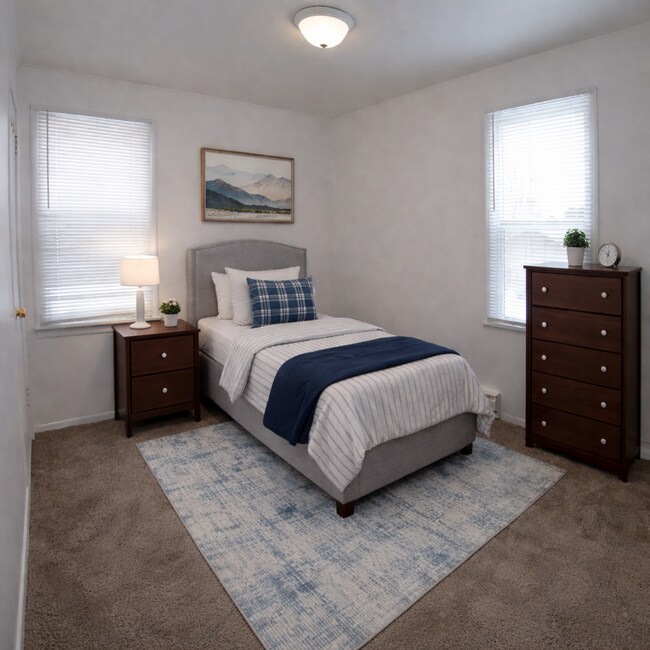 Foto del edificio - 1924 E Courtland Ave