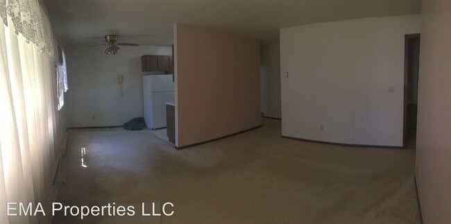 Building Photo - 2 br, 1 bath Apartment - 60 1st Ave. East