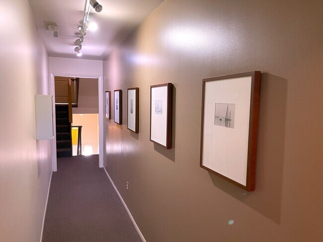 Building Photo - Walnut Creek