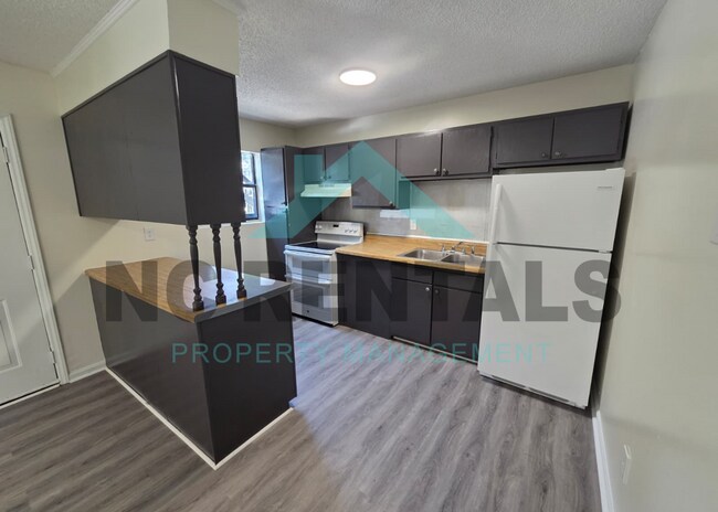 Foto del edificio - 2401 Markwood Ln SE