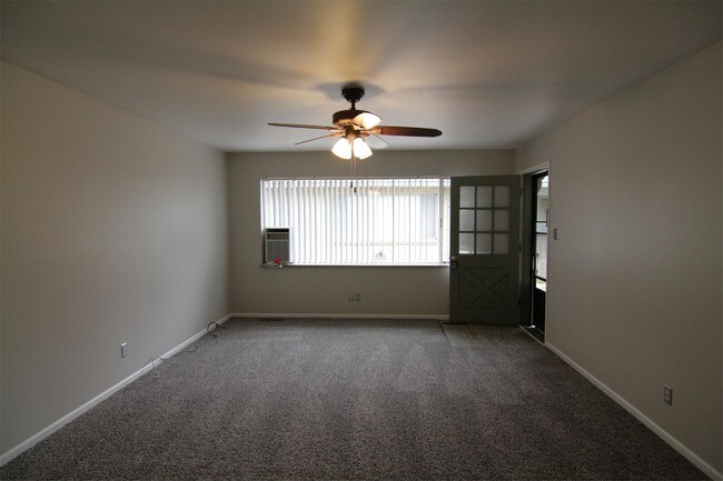 Foto del edificio - 4350 Ingalls St