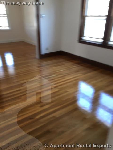 Building Photo - Medford/Tufts 2+ Bed, 1 bath