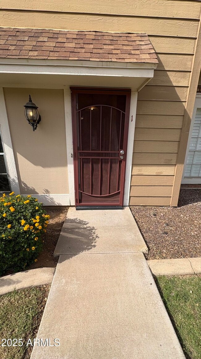 Building Photo - 18626 N 33rd Dr