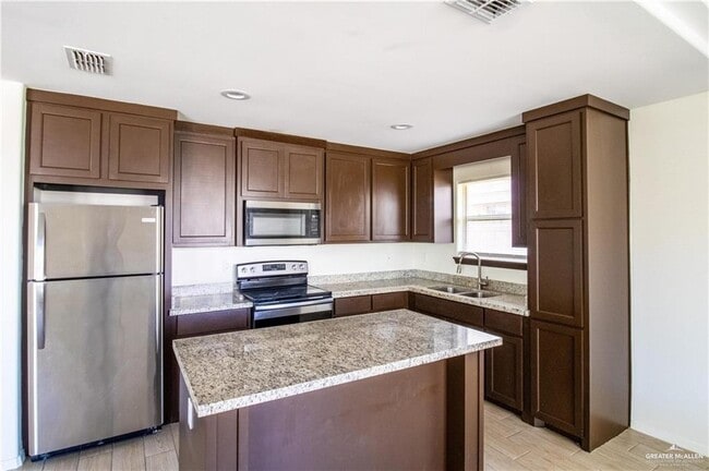 Foto del edificio - 13 Taxco Ct